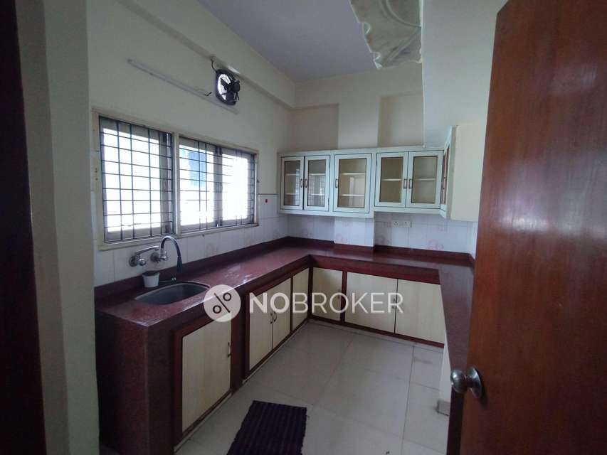 3 BHK Flat In Aliens Fast Track, Madhapur For Sale  In Madhapur