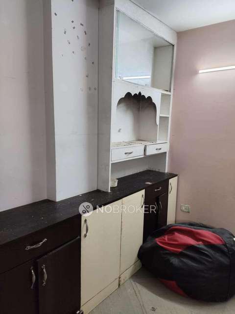 2 BHK Flat For Sale  In Chhatarpur