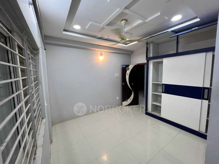 3 BHK Flat In Jakies Rk Square For Sale  In Medipalli