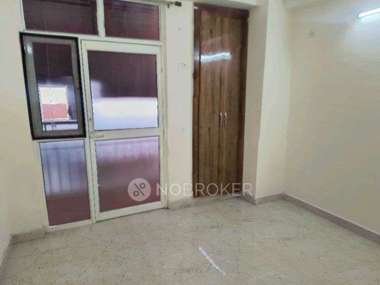 2 BHK Flat In Wonder Homes 3 For Sale  In Brahma Niwas Society Hazipur, Sector 104, Noida, Uttar Pradesh 201301