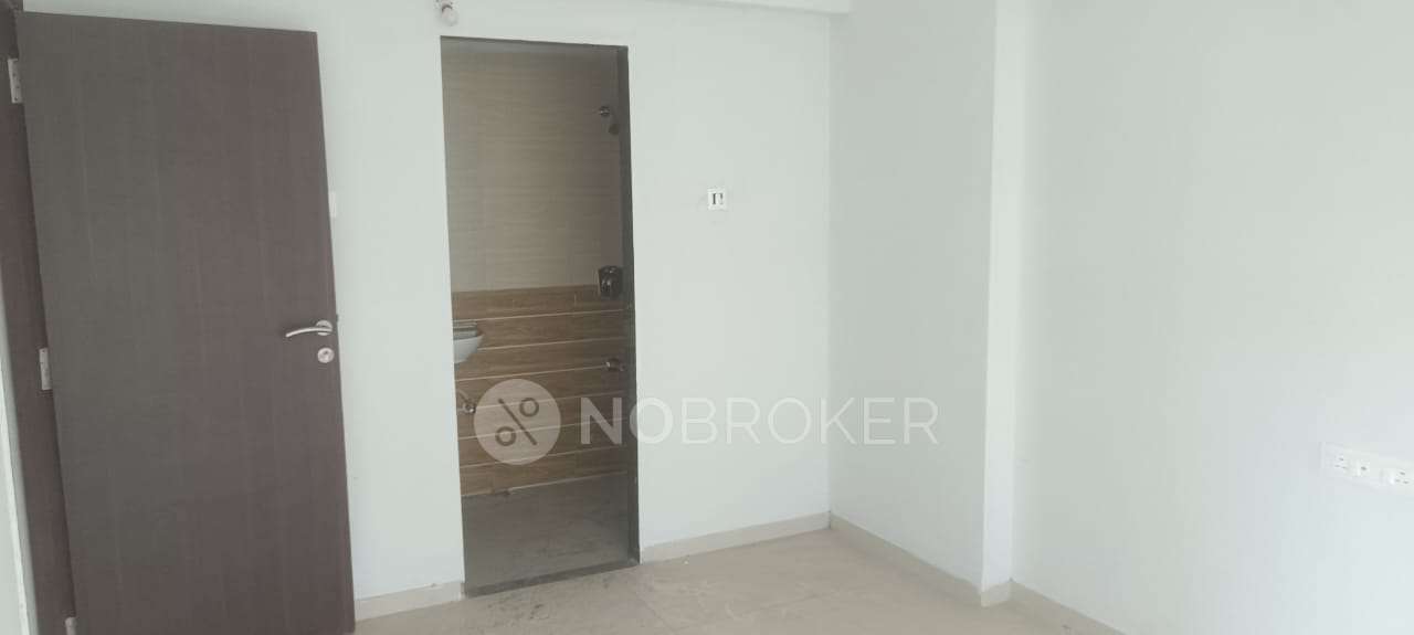 2 BHK Flat In Shiv Smriti For Sale  In Mulund East