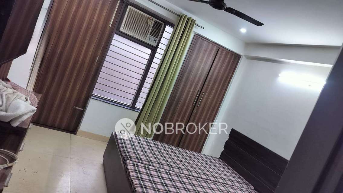1 BHK House for Rent  In Sector 40