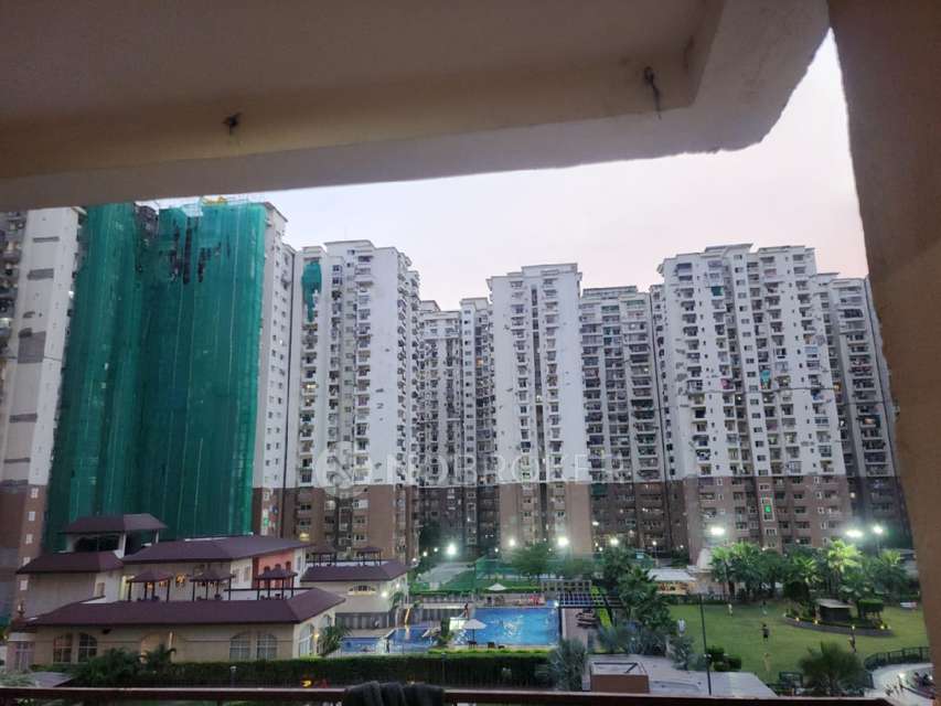 3 BHK Flat In The Hyde Park For Sale  In Sector 78