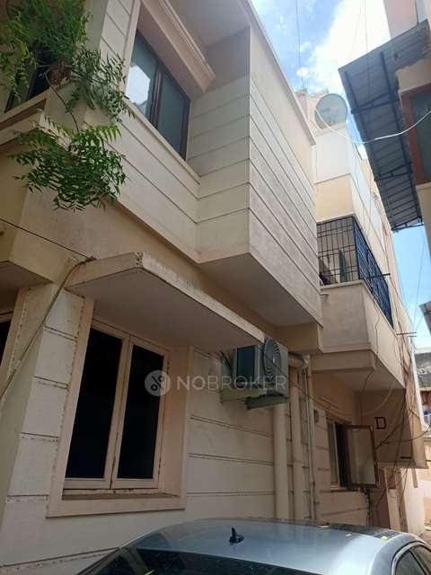2 BHK Flat In Daffodils Flats For Sale  In Saligramam