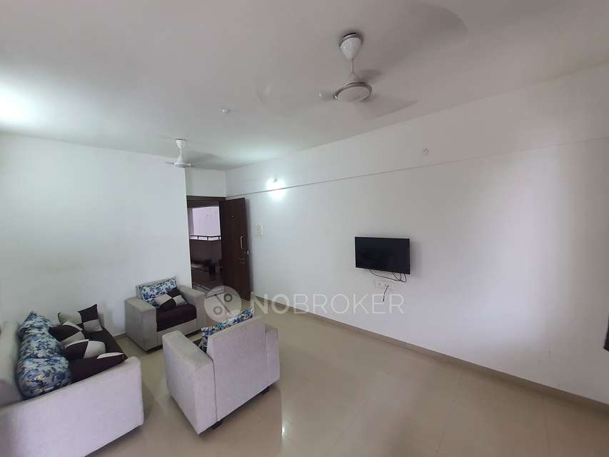 2 BHK Flat In Kolte Patil Ivy Apartments, Pune for Rent  In Wagholi