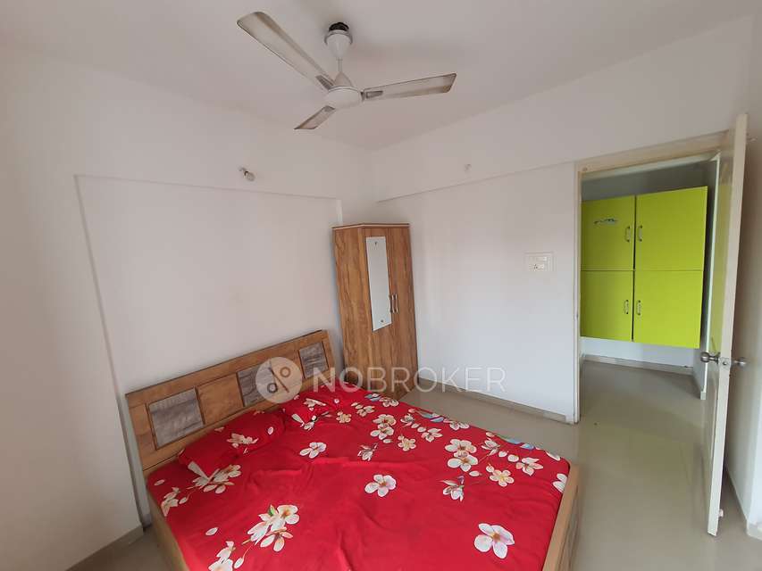 2 BHK Flat In Kolte Patil Ivy Apartments, Pune for Rent  In Wagholi