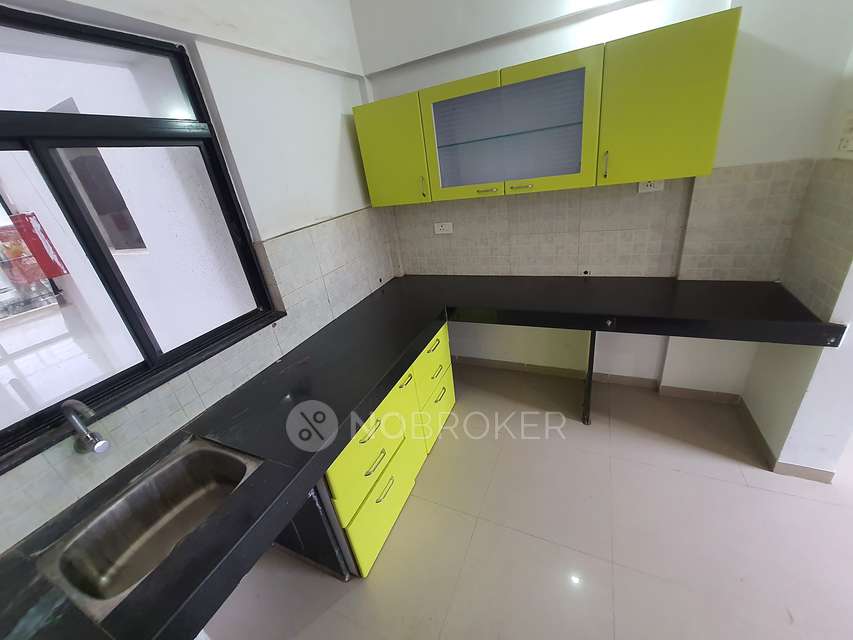 2 BHK Flat In Kolte Patil Ivy Apartments, Pune for Rent  In Wagholi