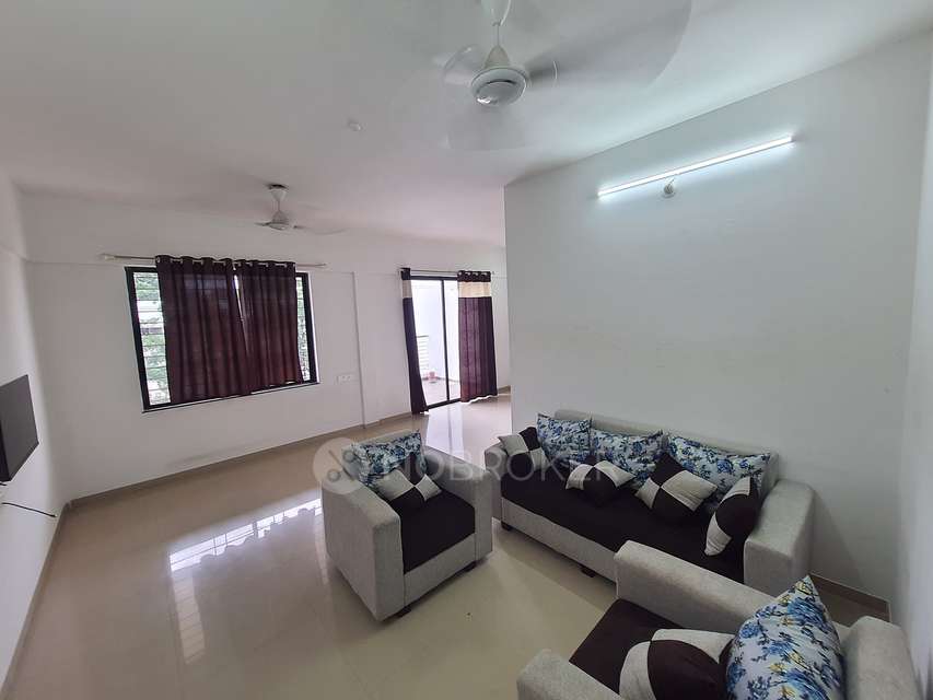 2 BHK Flat In Kolte Patil Ivy Apartments, Pune for Rent  In Wagholi