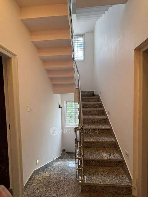 4 BHK Flat For Sale  In Annapurneshwari Nagar