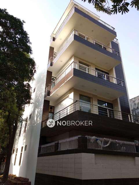 4+ BHK Flat In Standalone Building  For Sale  In Sector 41