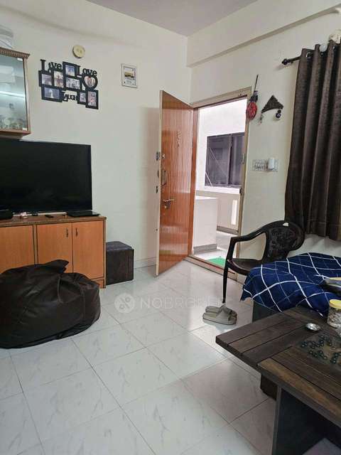 2 BHK Flat In Sri Hari Residency For Sale  In Bellandur