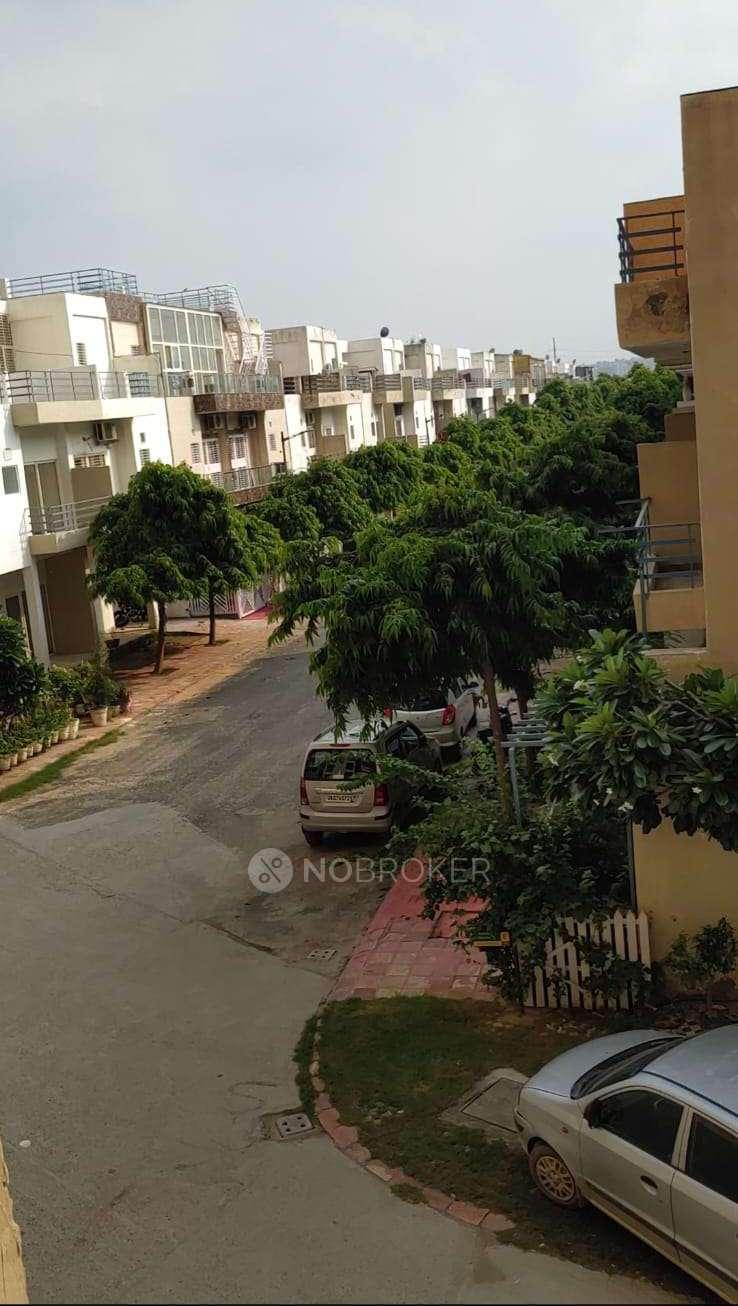 Paramount Golf Foreste