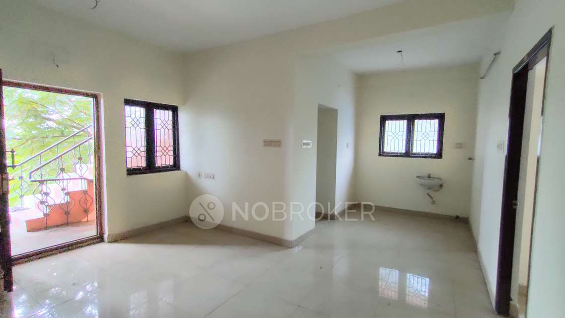 2 BHK House for Rent  In  Mel Ayanambakkam