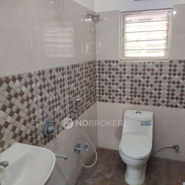 2 BHK Flat In Kalyans Diamond Valley For Sale  In Puppalaguda