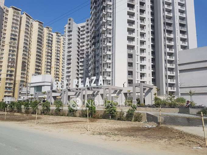 3 BHK Flat In Codename Sector 62 For Sale  In Sector 62