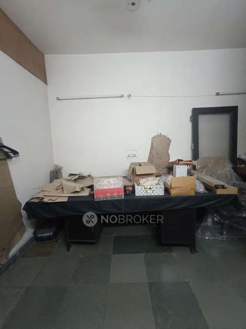 Shop in Sector 41, Noida for Rent 