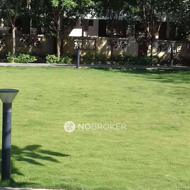 2 BHK Flat In Shreyas Palladium Grand For Sale  In Dhanori