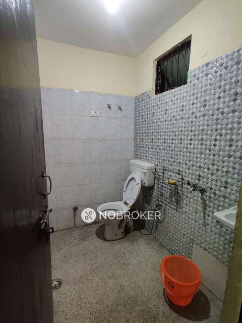 PG for Girls in Lado Sarai