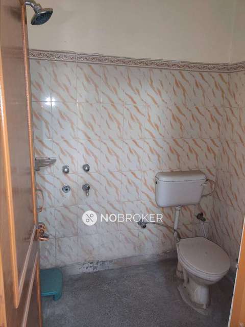 PG for Girls in Lado Sarai