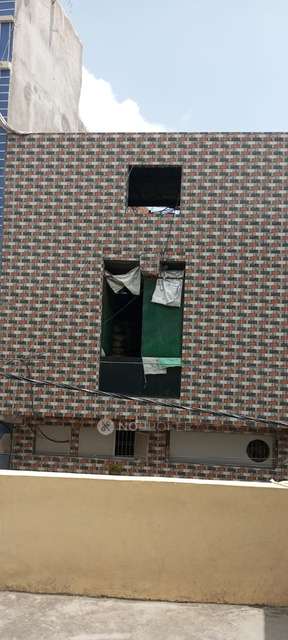 Industrial Building in Bhopura Theka, Ghaziabad for sale 