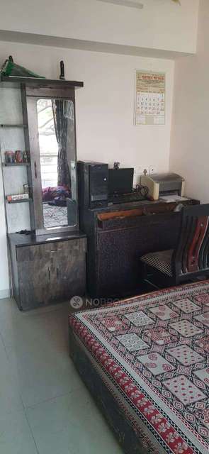 2 BHK Flat In  Neelkanth Nagar Chsl For Sale  In Borivali