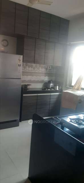 2 BHK Flat In  Neelkanth Nagar Chsl For Sale  In Borivali