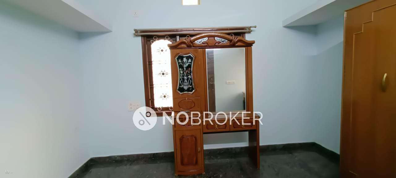 4+ BHK Flat For Sale  In Banashankari