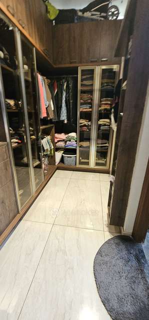 4 BHK Flat In Oakyard Apartment For Sale  In Jayanagar