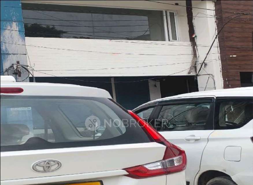 Showroom in Sector 12, Gurgaon for Rent 