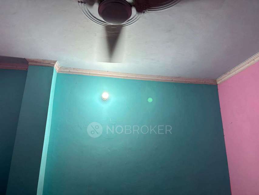 1 BHK Flat In Standalone Buidling For Sale  In Kotla Mubarakpur