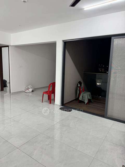 3 BHK Flat In Mantra Mirari for Rent  In Mundhwa