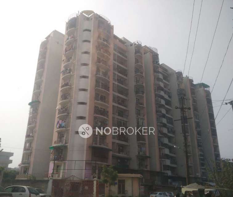 2 BHK Flat In Antriksh Greens Apartment for Rent  In Kaushambi