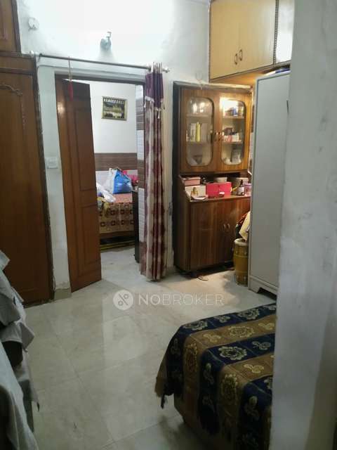 3 BHK Flat In Everest Apartments For Sale  In Kalkaji Extension