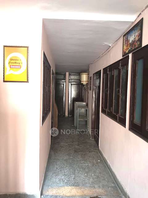 PG for Girls in Laxmi Nagar