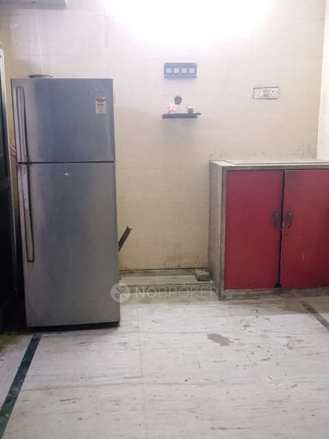 PG for Girls in Laxmi Nagar