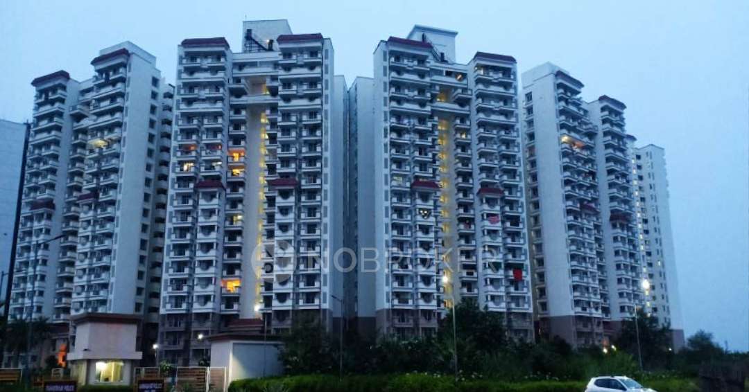3 BHK Flat In Ramprastha City The Edge Towers for Rent  In Sector 37d