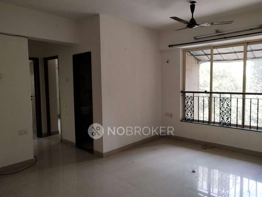 2 BHK Flat In Dosti Carnation Co Op Hsg Soc Limited For Sale  In Antop Hill