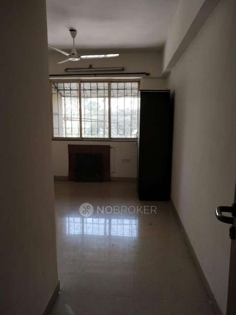 2 BHK Flat In Dosti Carnation Co Op Hsg Soc Limited For Sale  In Antop Hill