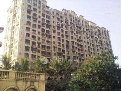 2 BHK Flat In Dosti Carnation Co Op Hsg Soc Limited For Sale  In Antop Hill