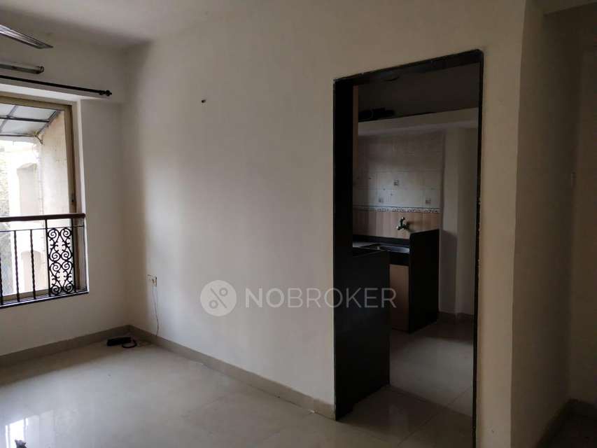 2 BHK Flat In Dosti Carnation Co Op Hsg Soc Limited For Sale  In Antop Hill