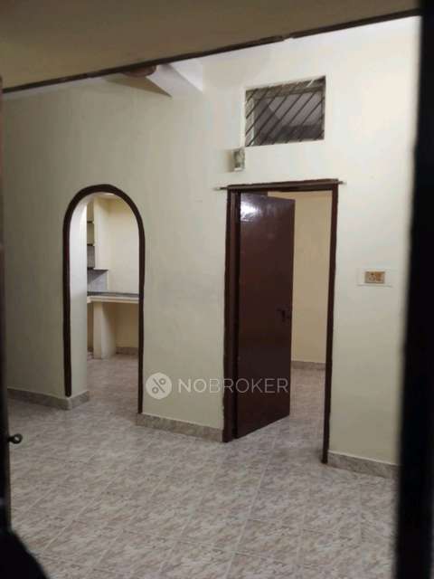 1 BHK House for Rent  In Thiruvanmiyur