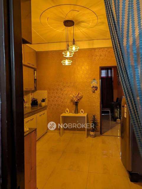 2 BHK Flat In Shree Ram Society For Sale  In Laxman Vihar