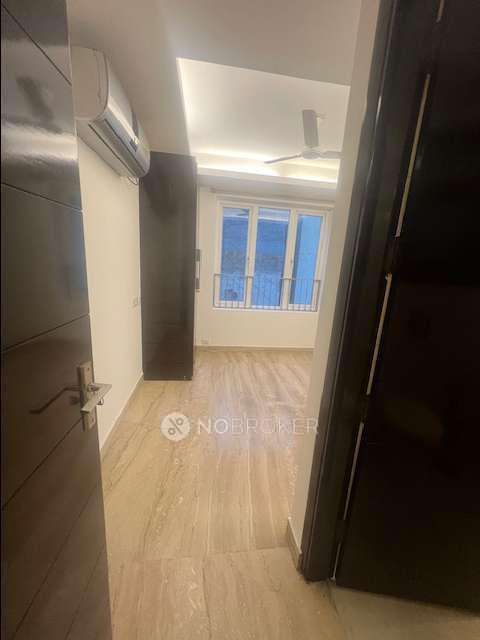 3 BHK Flat For Sale  In  Chittaranjan Park