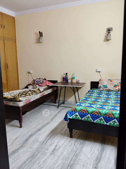 PG for Girls in Sector 34