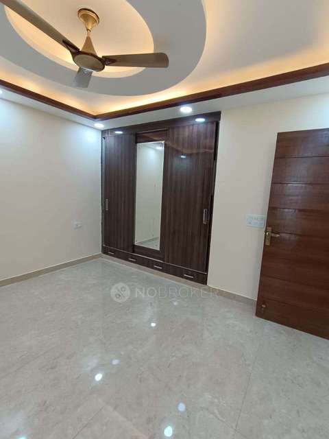 3 BHK Flat For Sale  In Sector 34
