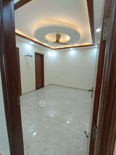 3 BHK Flat For Sale  In Sector 34