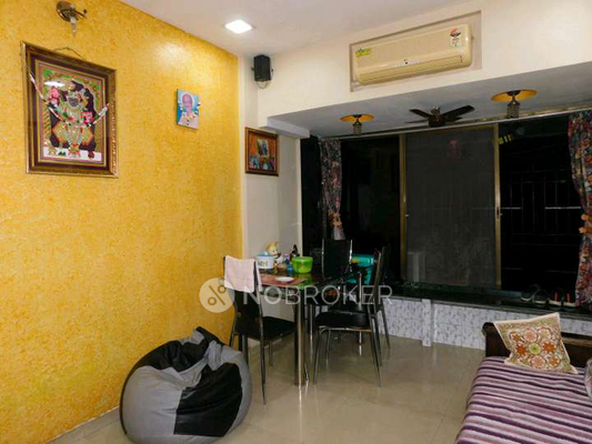 1 BHK Flat In Shree Mira Co Operatvie Housing For Sale  In Kandivali East