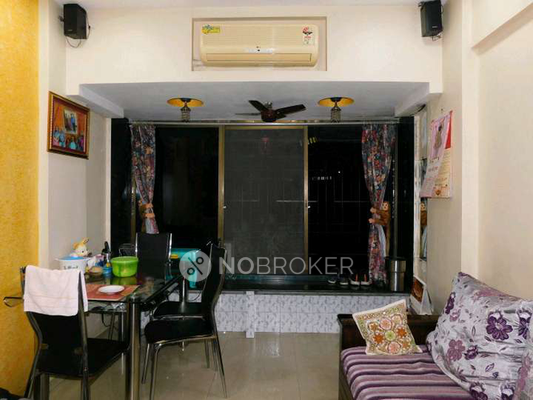 1 BHK Flat In Shree Mira Co Operatvie Housing For Sale  In Kandivali East