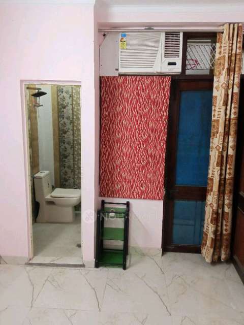 PG for Boys in Janakpuri