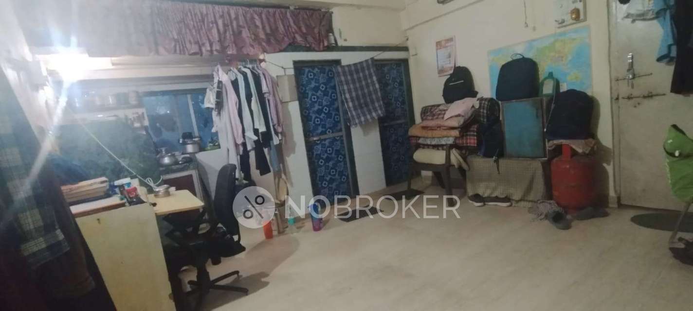Shared Room for Male In 1 RK  In Standalone In Mahalakshmi